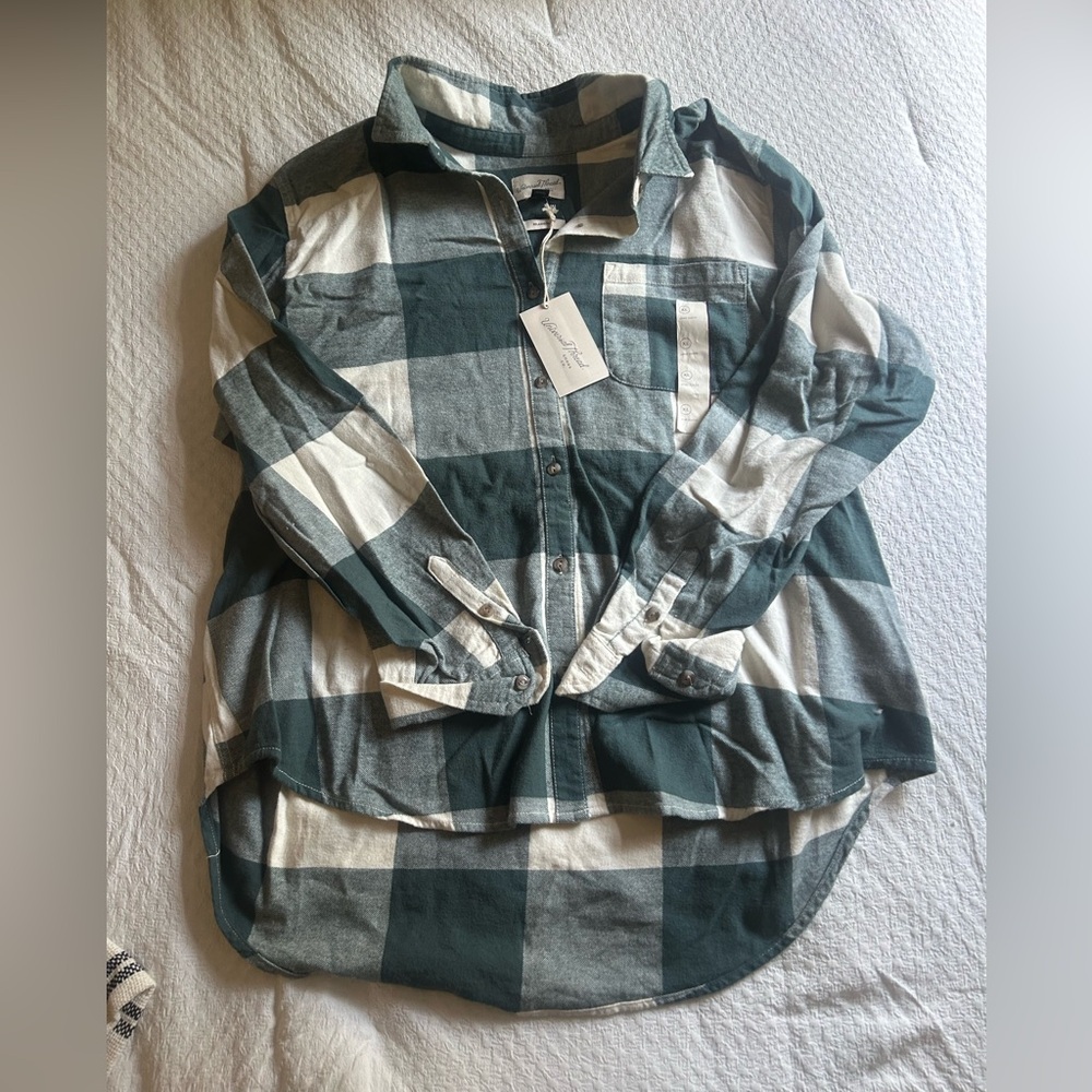 Universal Thread Teal and White Plaid Shirt